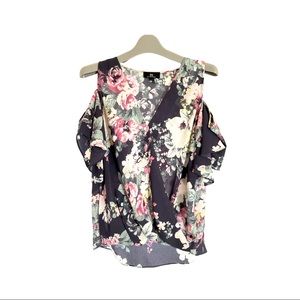 IN San Francisco trendy blouse. Medium, off shoulder, short sleeve. Navy…